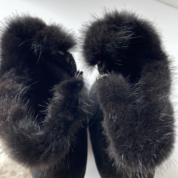 Suede Ankle Booties Made in Italy, Kiss Kiss. - Picture 14 of 14